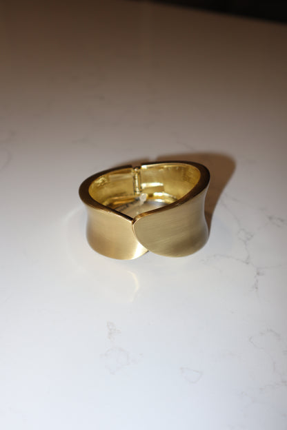 Luxe Curve Cuff